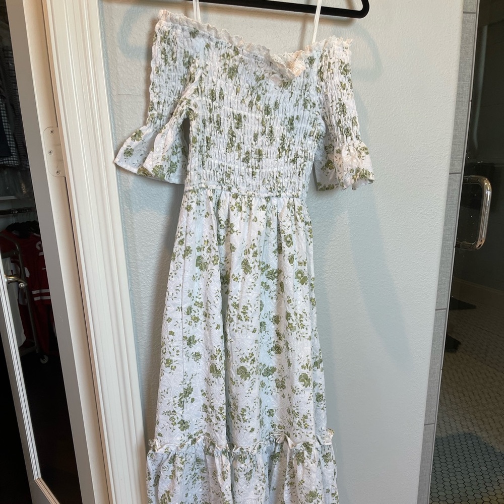 NEW Vici Dress
